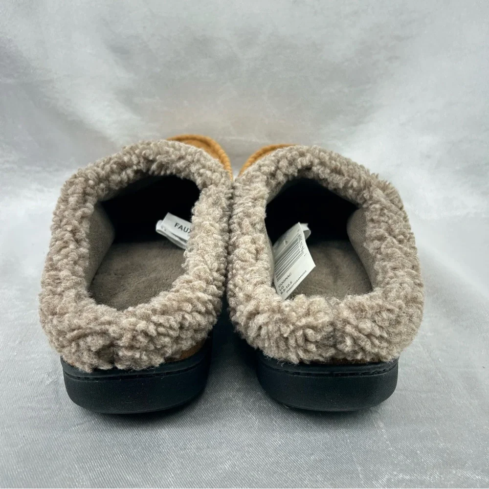 isotoner Memory Foam Slippers Size 9.5-10.5